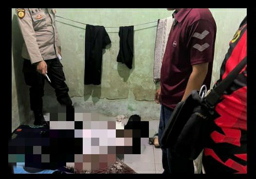 Korban saat ditemukan tak bernyawa di dalam kosannya, Rabu (19/11/2025). Foto: istimewa