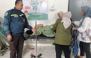 Korban saat mendapat perawatn medis. Foto: istimewa