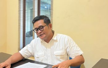 Saiful Mizan, S.H,. M.H saat memberikan keterangan pers kepada awak media. Foto: istimewa