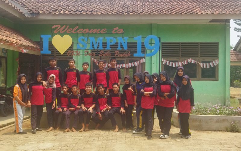 IMG_20261015_110120 Murid SMPN 19 OKU saat mengikuti jam olah raga, Kamis (16/10/2026). Foto: Erham